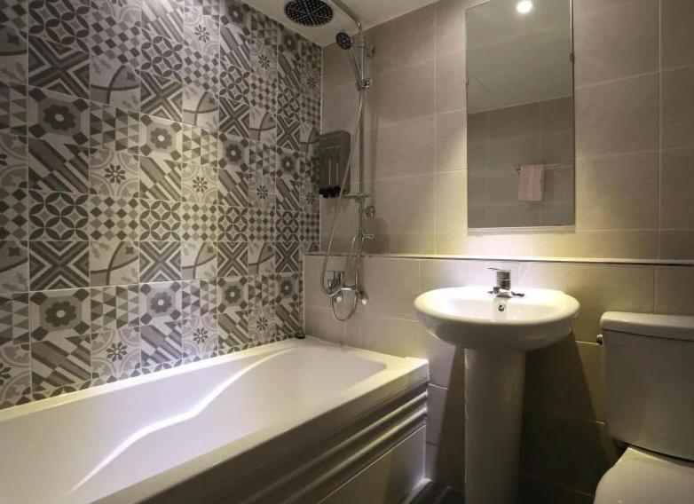 Ilsan Blanc Motel Kōyō Екстериор снимка