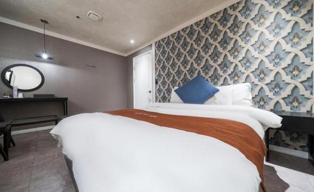 Ilsan Blanc Motel Kōyō Екстериор снимка