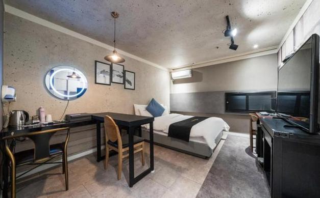 Ilsan Blanc Motel Kōyō Екстериор снимка