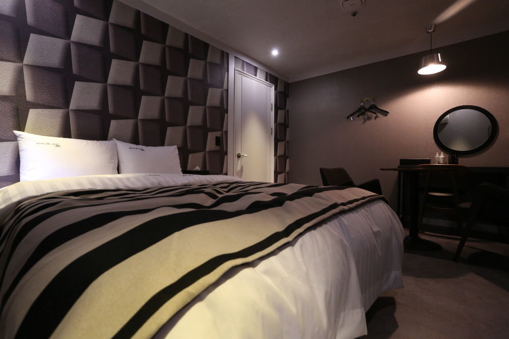 Ilsan Blanc Motel Kōyō Екстериор снимка